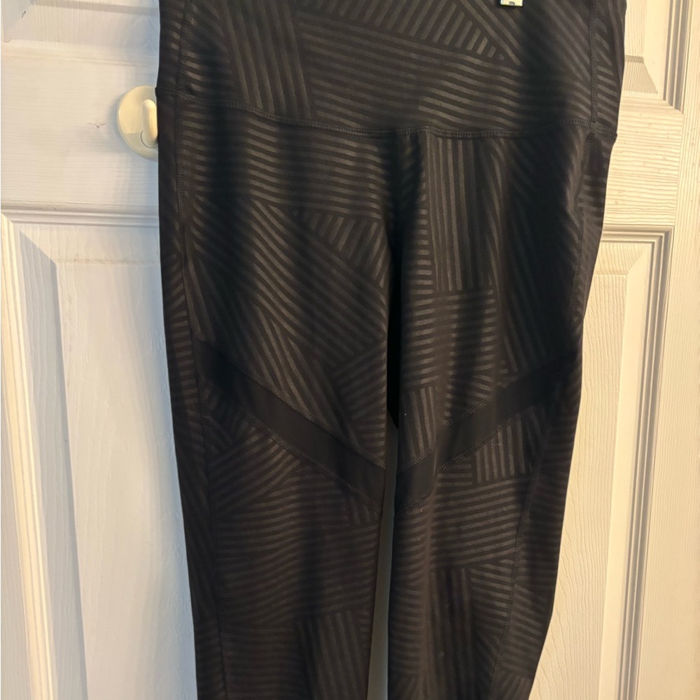 Women’s Old Navy active leggings